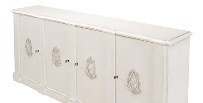 Credenza europea vintage con stemma