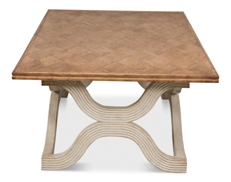 Tavolino da caffè con base ondulata e piano in legno