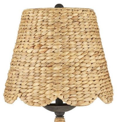 Lampada da terra in giacinto d'acqua intrecciato